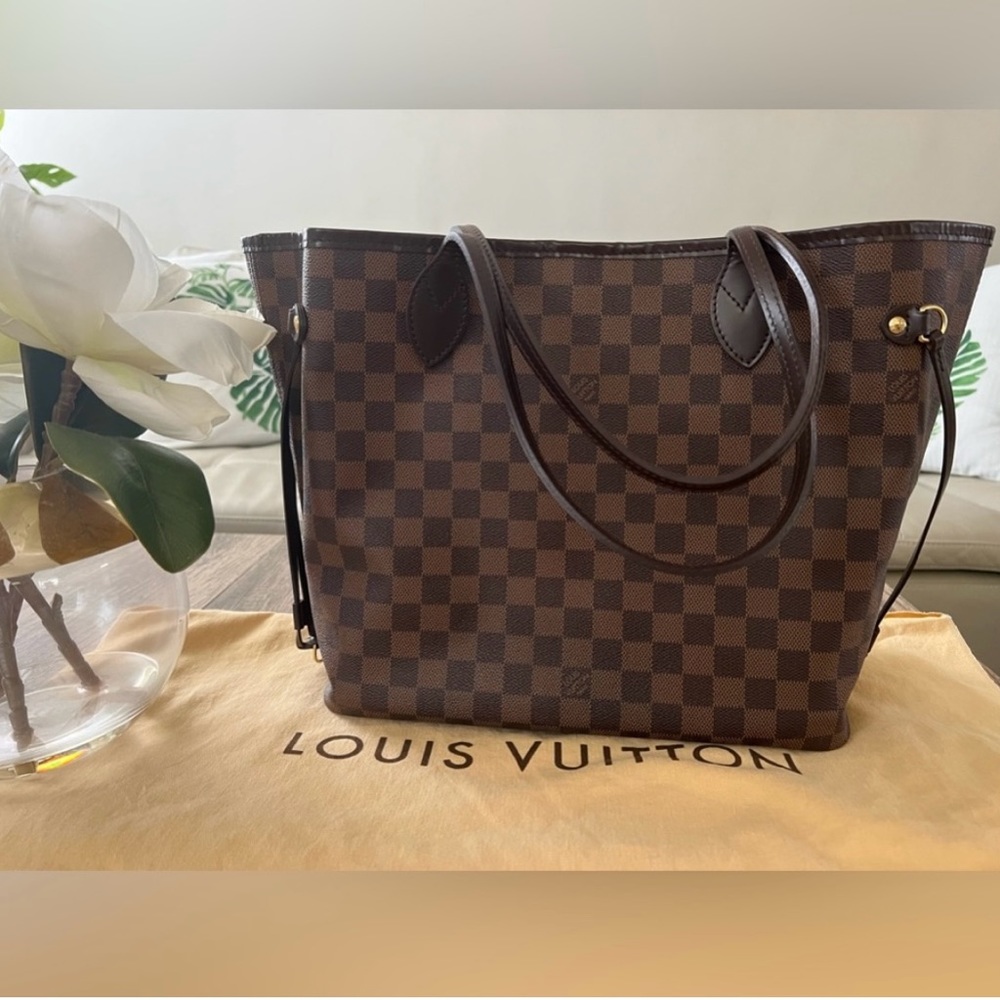 100% Authentic Louis Vuitton Neverfull MM